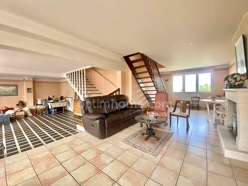 Maison, 178 m²