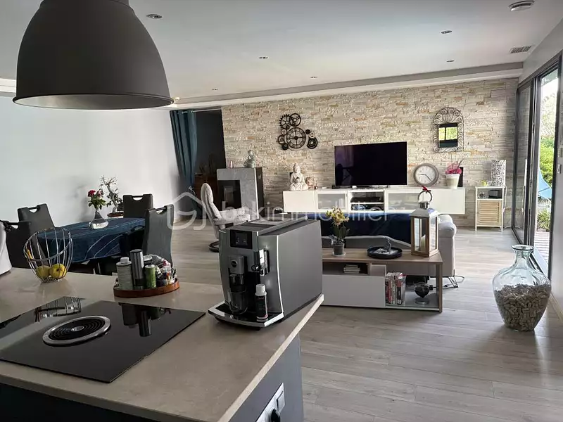 Maison, 151 m²