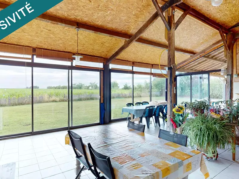 Maison, 163 m²