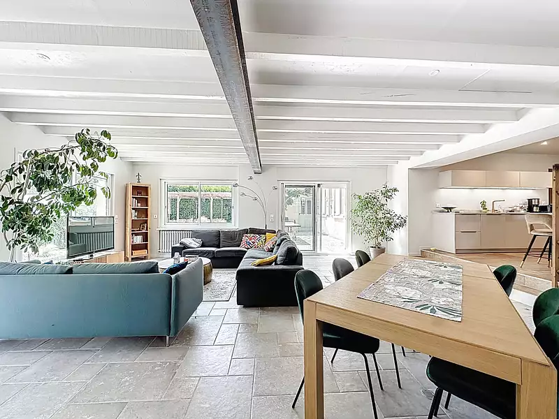 Maison, 260 m²