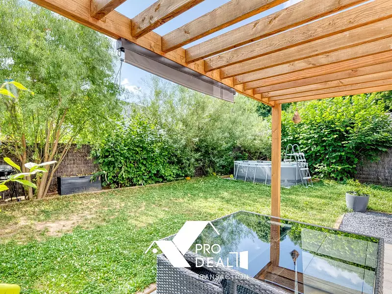 Maison, 83 m²