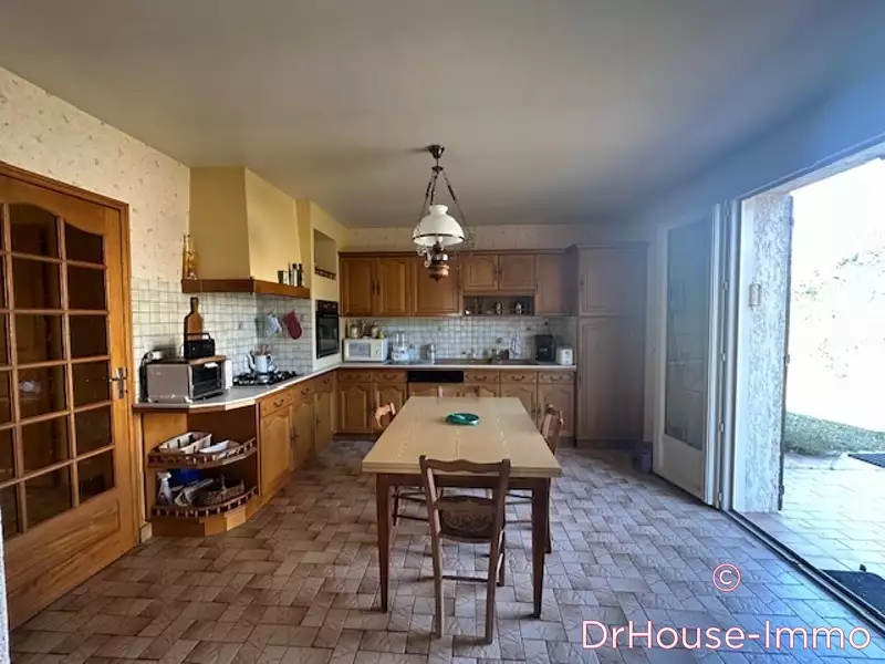 Maison, 182 m²