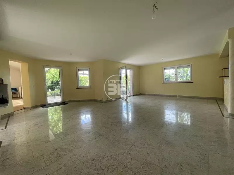 Maison, 356 m²