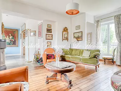 Maison, 180 m²