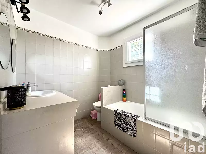 Maison, 106 m²