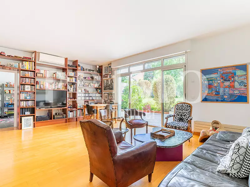 Maison, 170 m²