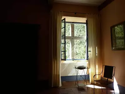 Maison, 1 700 m²
