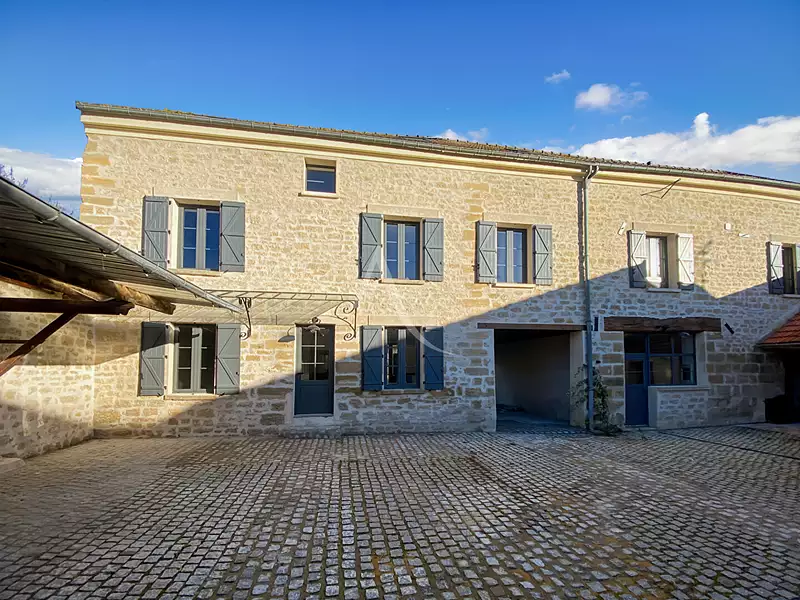 Maison, 127 m²