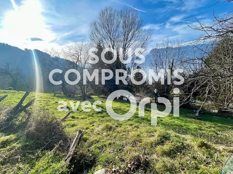 Terrain, 999 m²