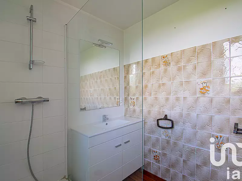 Maison, 141 m²