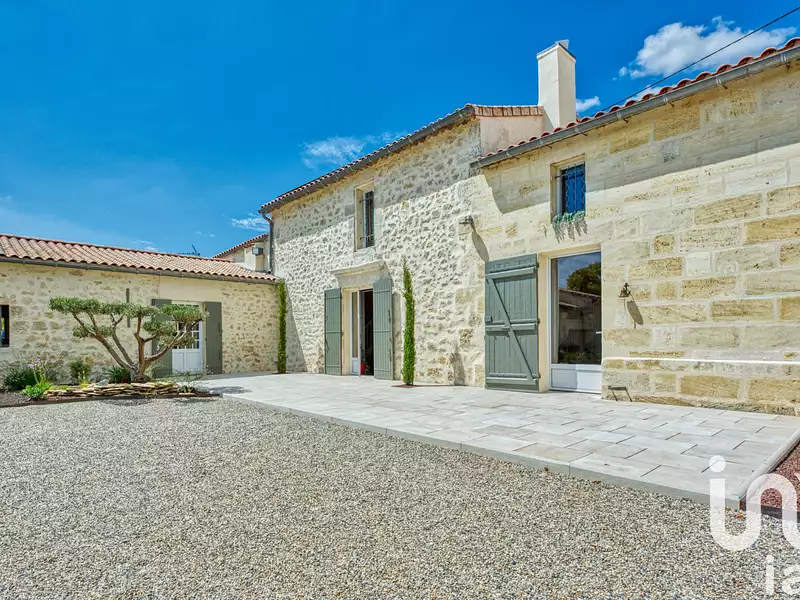 Maison, 390 m²