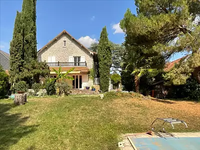 Maison, 333 m²