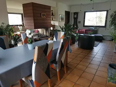 Maison, 305 m²