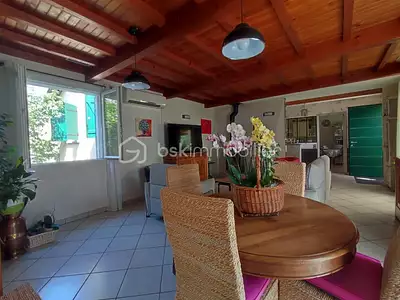 Maison, 104 m²