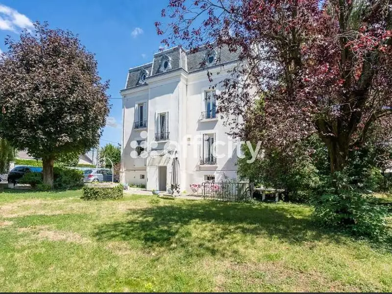 Maison, 176 m²