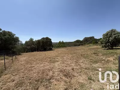 Terrain, 840 m²