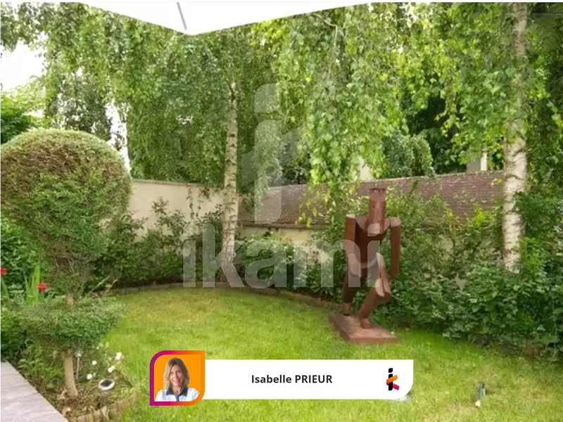 Maison, 200 m²