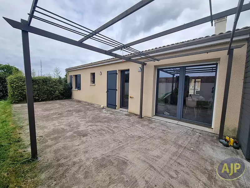 Maison, 104,02 m²