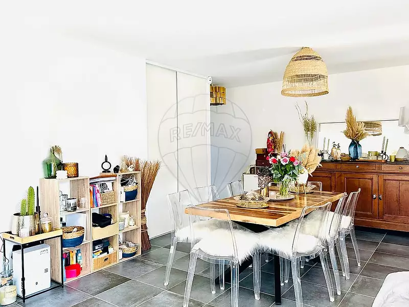Maison, 93 m²