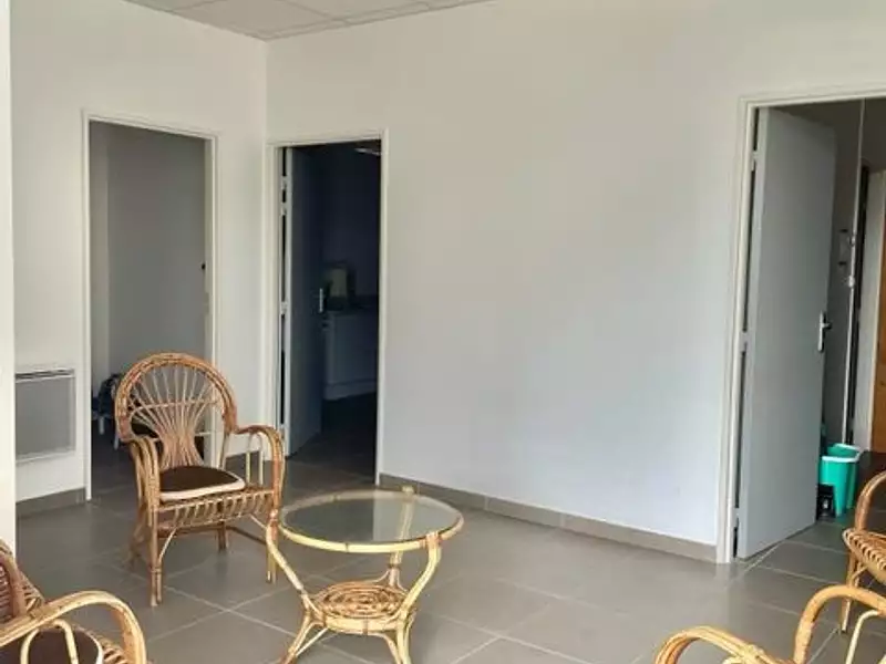 Divers, 50 m²