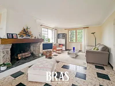 Maison, 165 m²