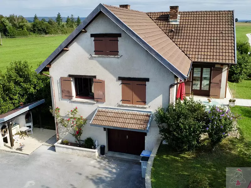 Maison, 96 m²