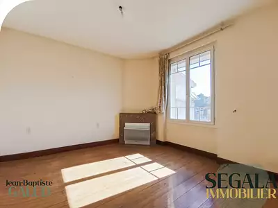Maison, 210 m²