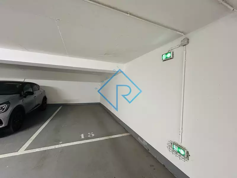 Parking, 10 m²