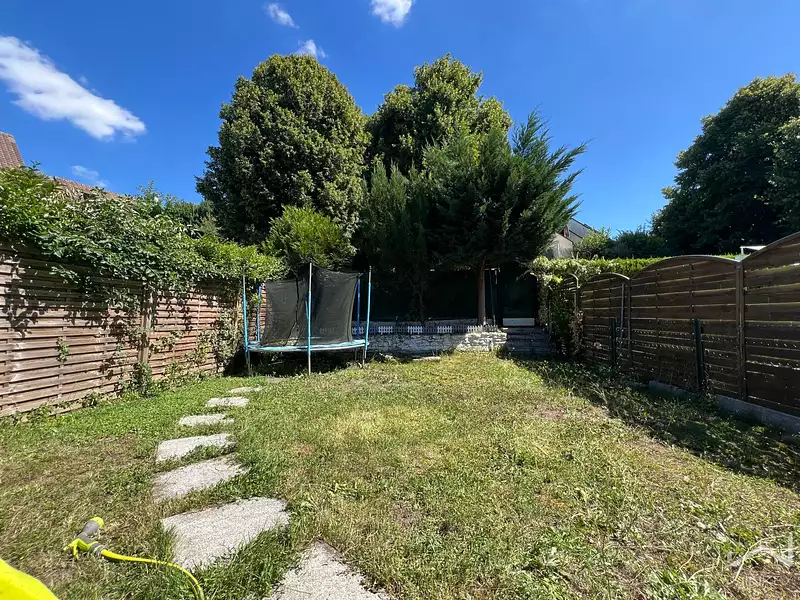 Maison, 96 m²