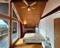 Maison, 196 m²