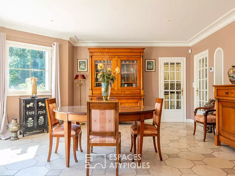 Maison, 303 m²