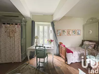 Maison, 284 m²