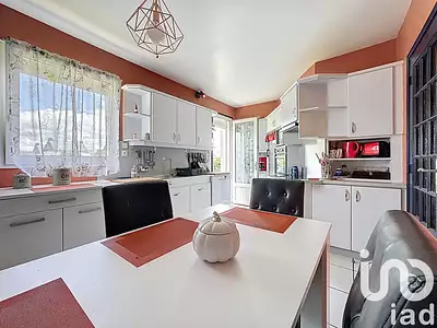 Maison, 192 m²