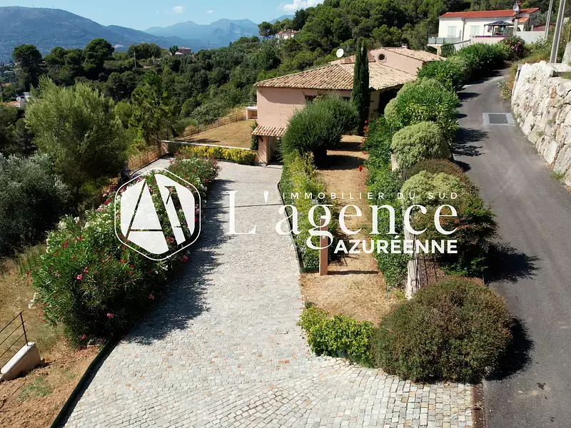 Maison, 230 m²