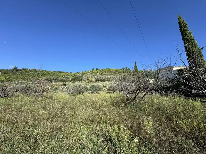 Terrain, 1 840 m²