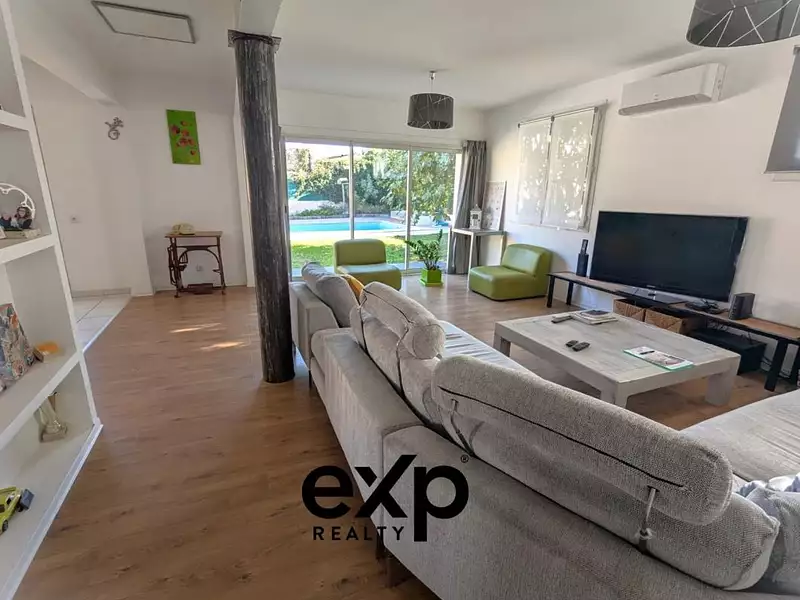 Maison, 120 m²