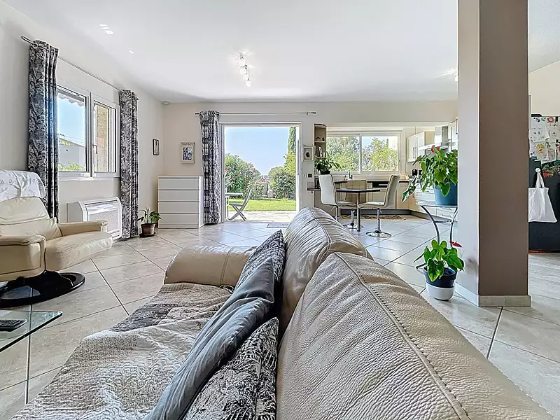 Maison, 105,68 m²