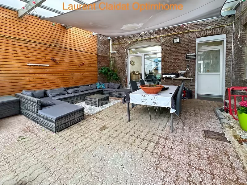 Maison, 244 m²