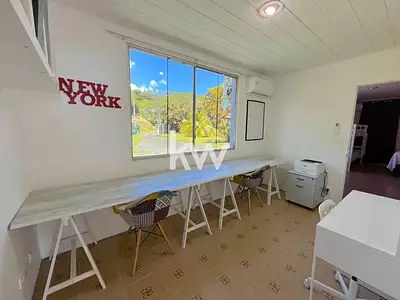 Maison, 170 m²
