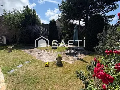 Maison, 180 m²