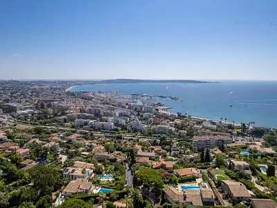 Maison, 311 m²