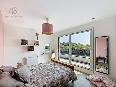 Maison, 213 m²