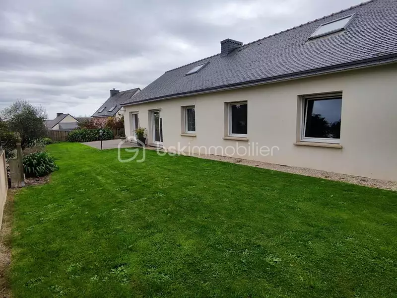 Maison, 141 m²