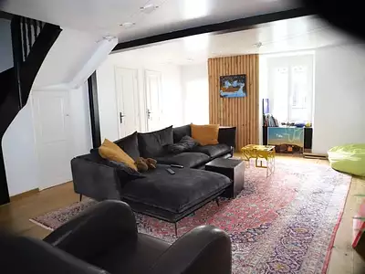 Maison, 230 m²