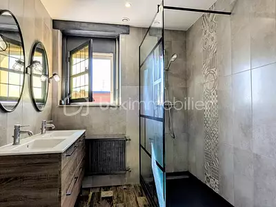 Maison, 145 m²