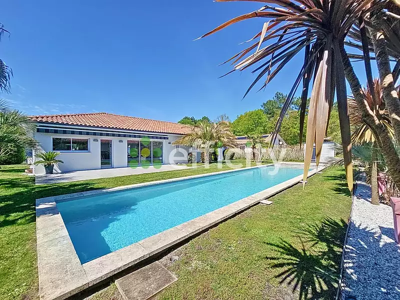 Maison, 160 m²