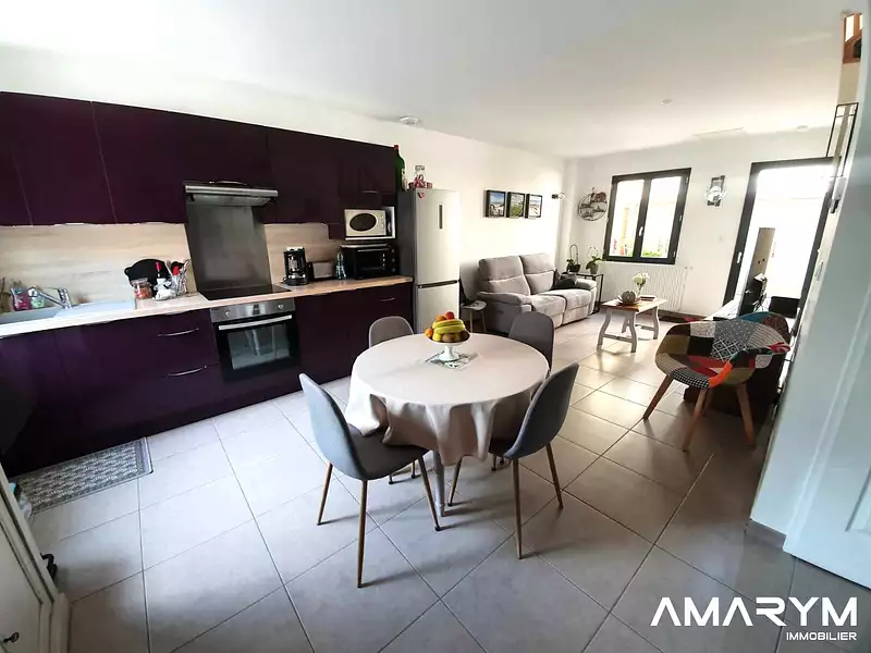 Maison, 75 m²