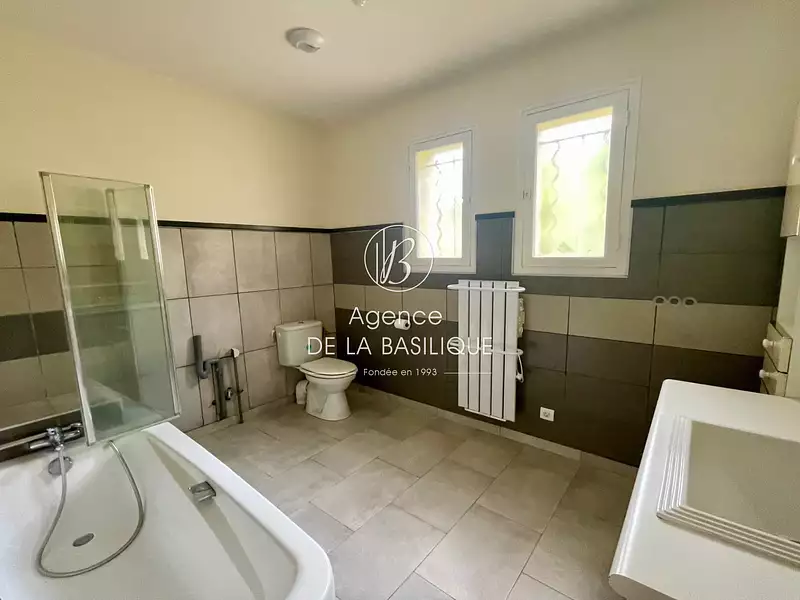 Maison, 127 m²