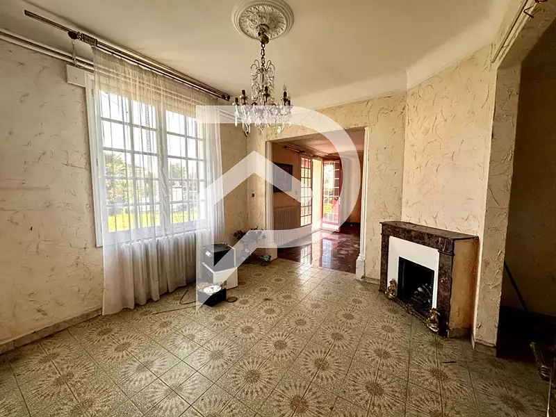 Maison, 220 m²