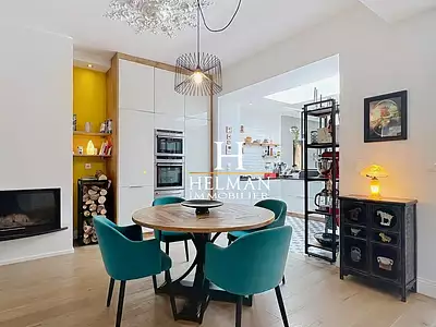 Maison, 214 m²